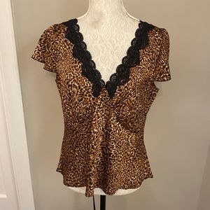 IDYLLWIND by MIRANDA LAMBERT Cheetah Print Short Sleeve Shirt w/ Lace accents